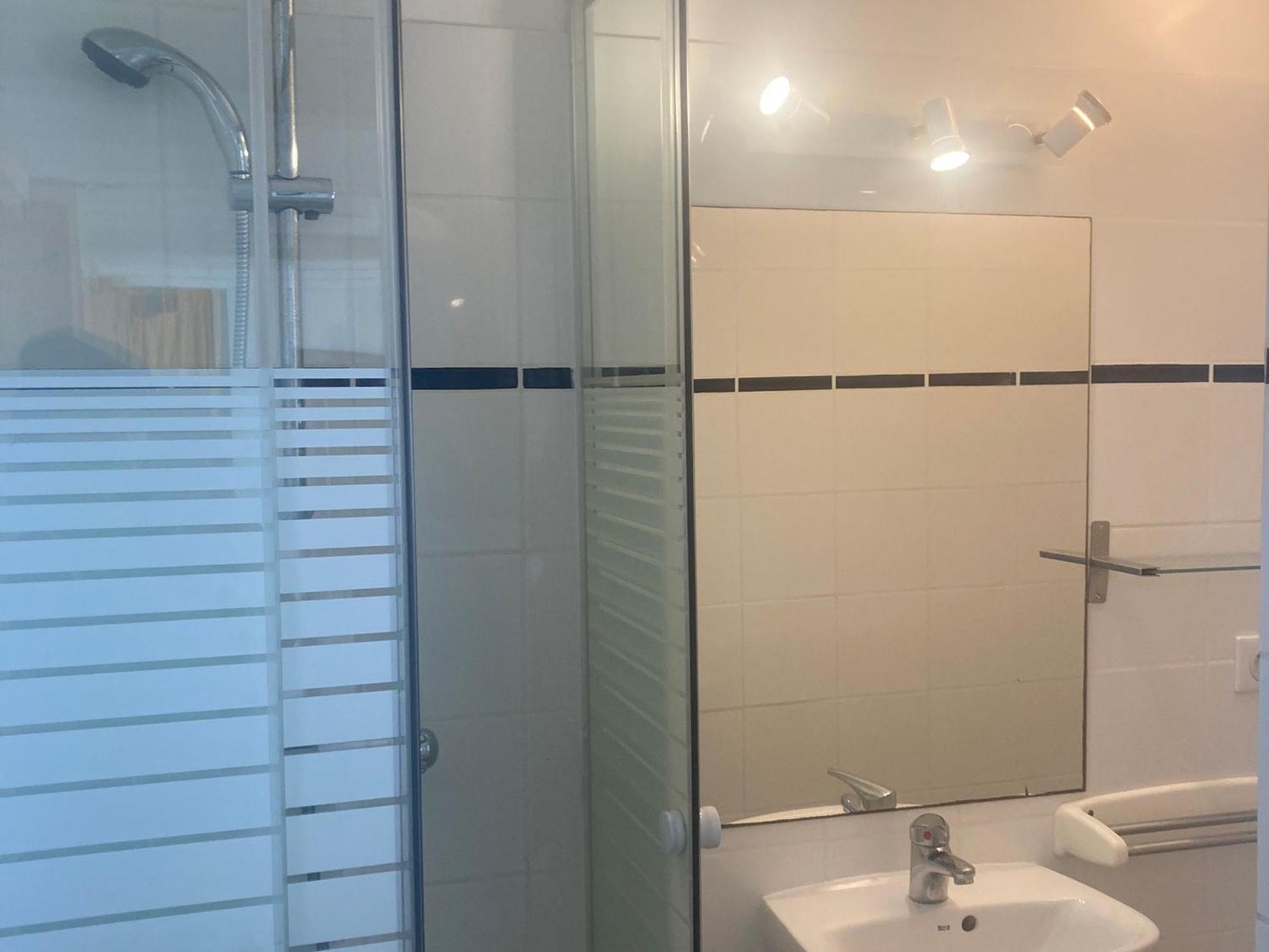 Studio Renove Avec Parking, Wifi, Proche Plage Et Centre - Fr-1-418-93 Ле-Пале Екстер'єр фото